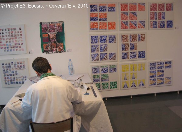 Dimitri Dimitriadès. Exposition : « Échecs et Arts 02 », Belfort (France), 2010. (Exhibition « Chess and Arts 02 », Belfort (France), 2010.)